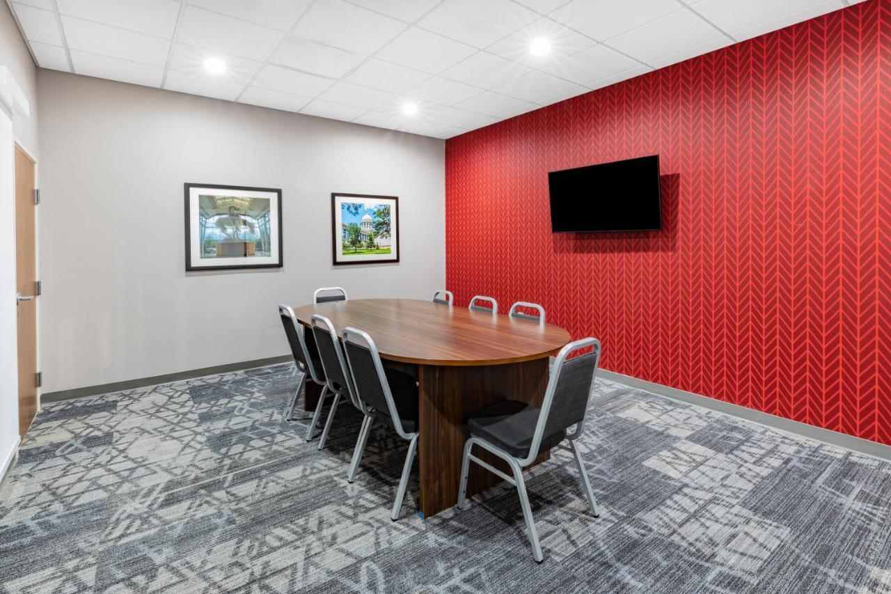 Hawthorn Extended Stay By Wyndham Oklahoma City Airport Exterior photo