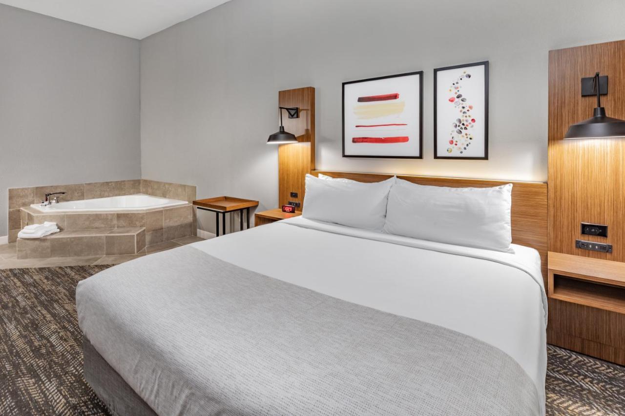 Hawthorn Extended Stay By Wyndham Oklahoma City Airport Exterior photo